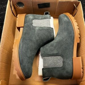 NWOB SOREL Emelie II Chelsea Waterproof Suede Booties Omega Stunning Green NIB